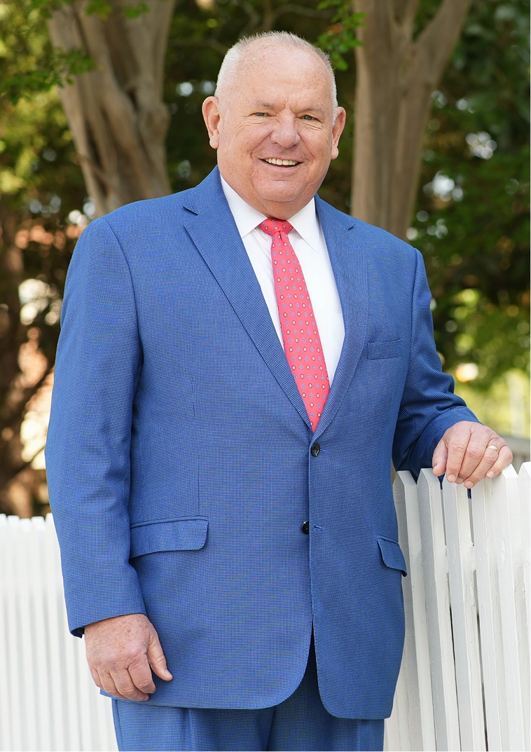 Douglas Jennings, Jr.